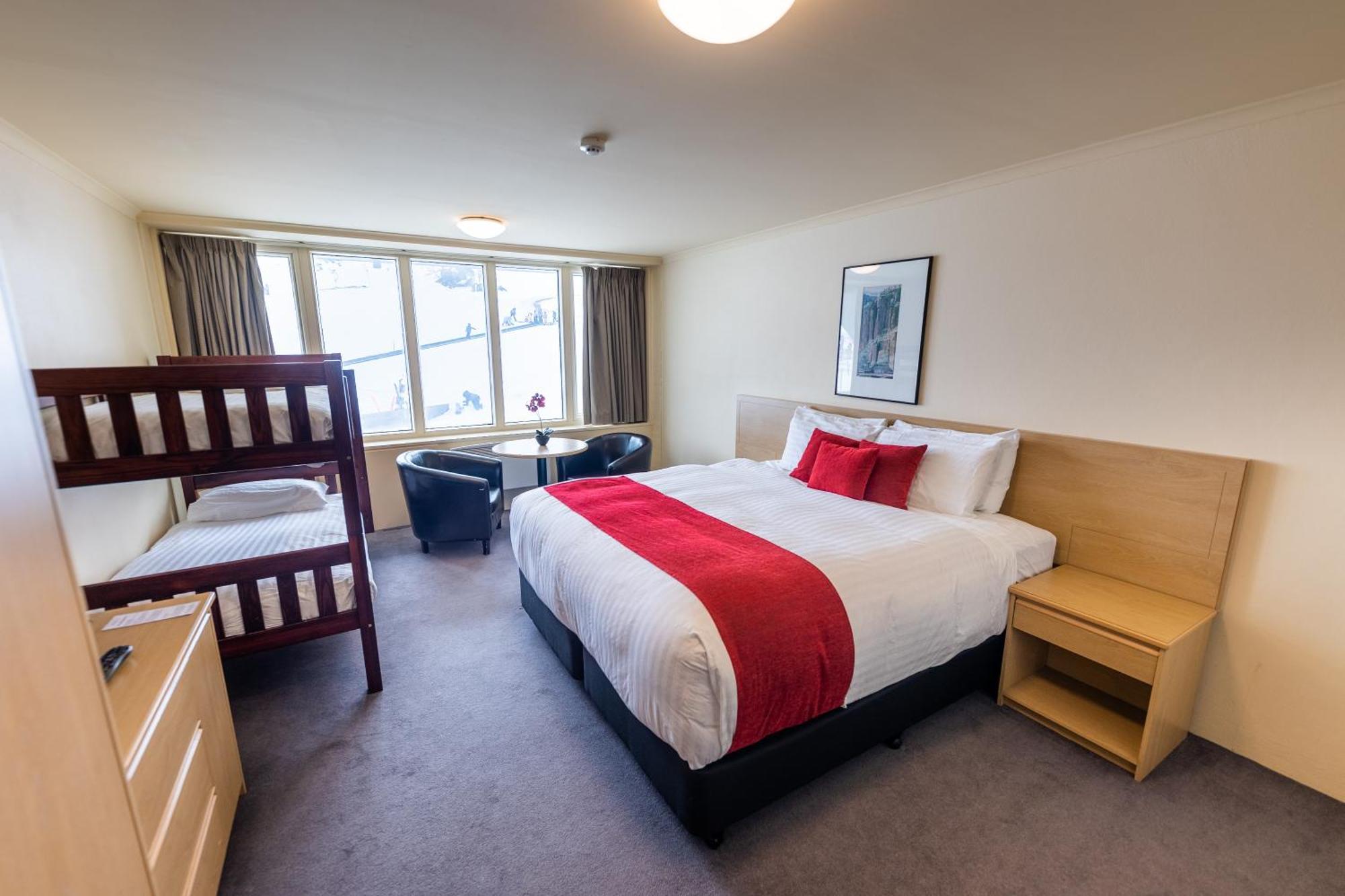 The Perisher Valley Hotel Exteriör bild